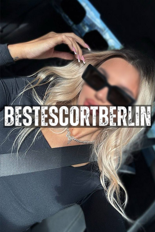 Romanian Escort Girl in Berlin