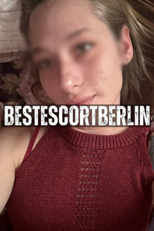 Deep Throat Escort In Berlin