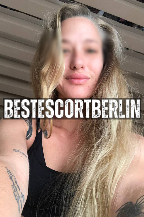 Deep Throat Escort In Berlin