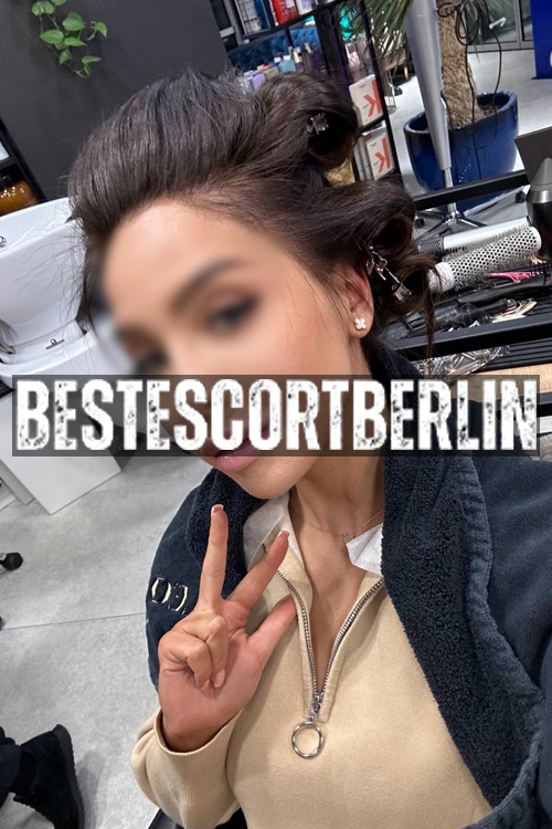 FK Escort Girl In Berlin